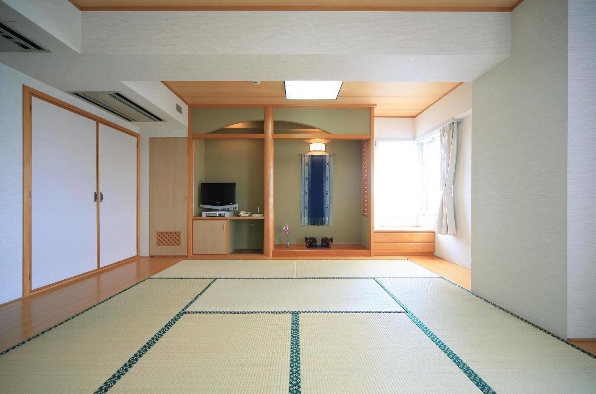 Hotel Granview Ishigaki Ishigaki  Exterior photo